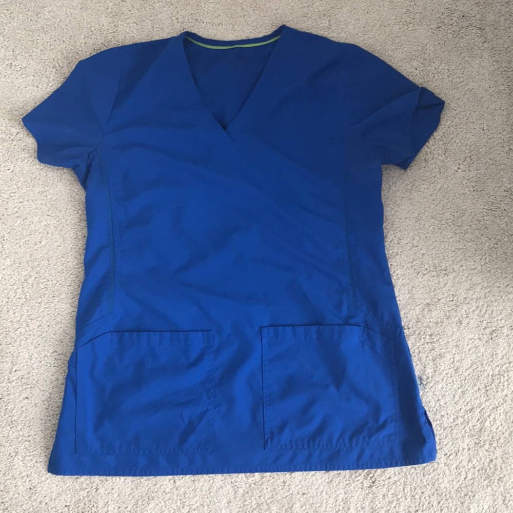 Med couture activate scrub
